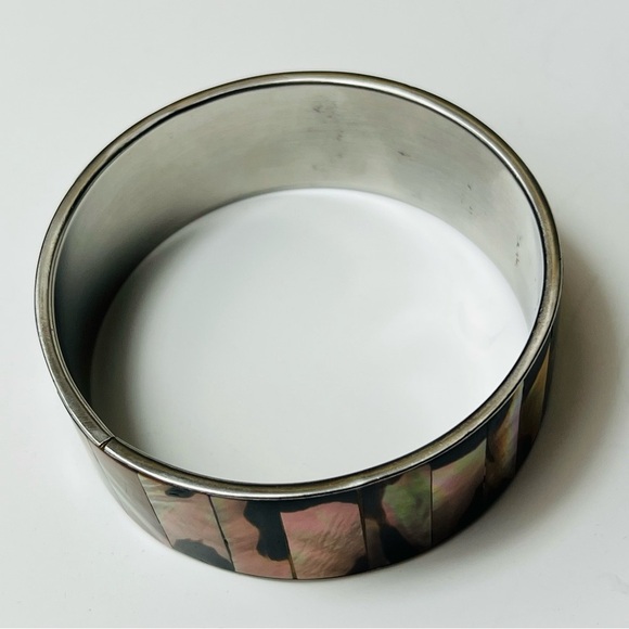 LUSTROUS ABALONE SHELL PANEL MEXICAN SILVER CUFF BANGLE BRACELET - Picture 2 of 10